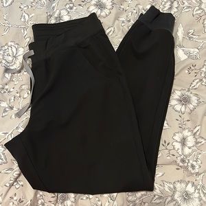 Womens medium black figs jogger scrubs